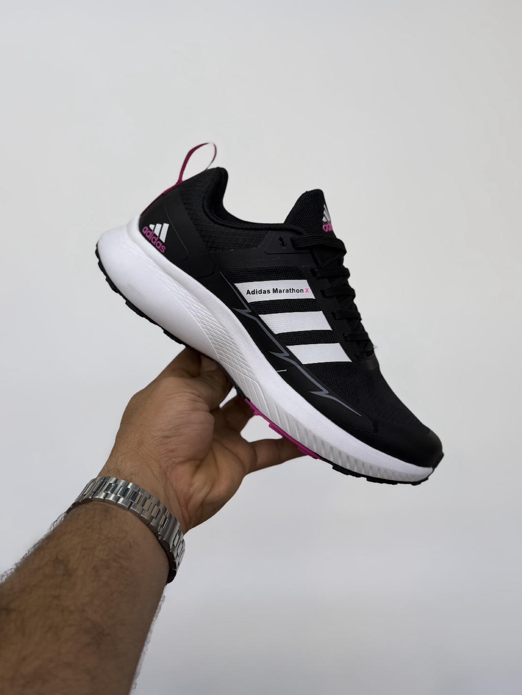 کتونی دخترانه آدیداس ماراتن adidas marathon