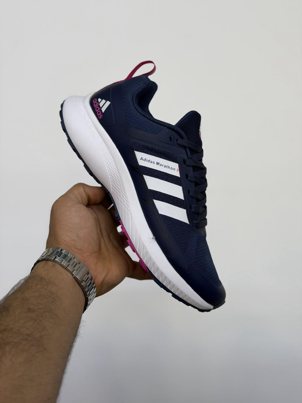 کتونی دخترانه آدیداس ماراتن adidas marathon