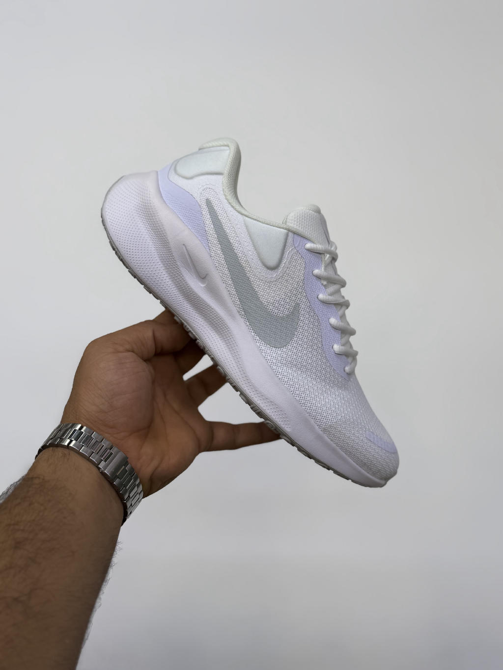 کتونی دخترانه نایکی روولیشن Nike revolution 