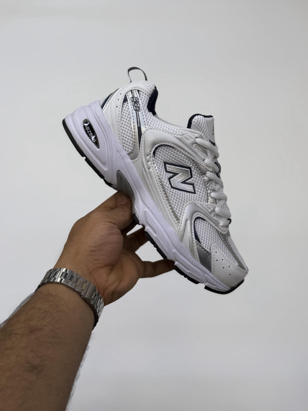 کتونی دخترانه نیوبالانس۵۳۰ new balance 530