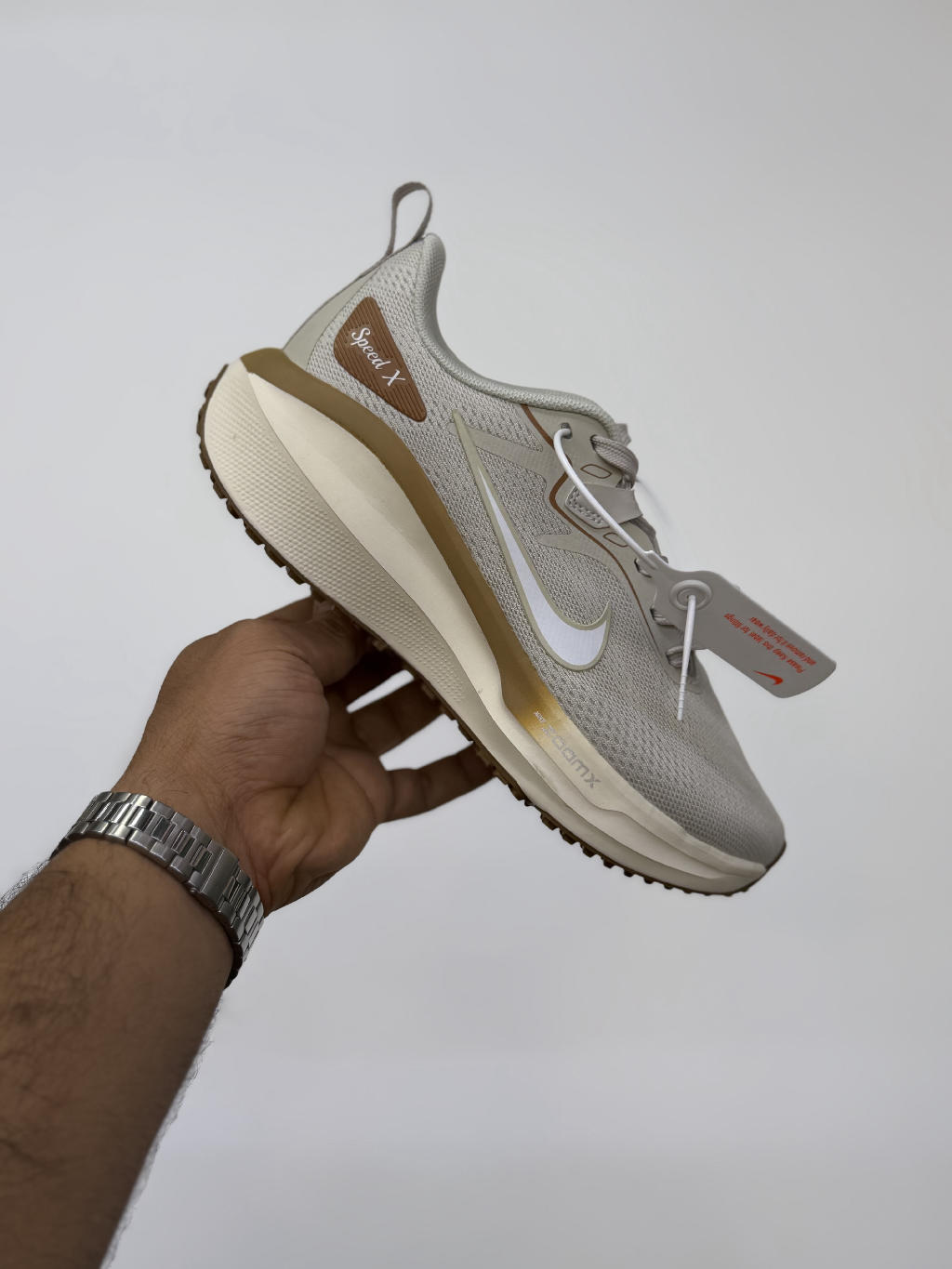 کتونی دخترانه نایکی زومیکس Nike zoomx