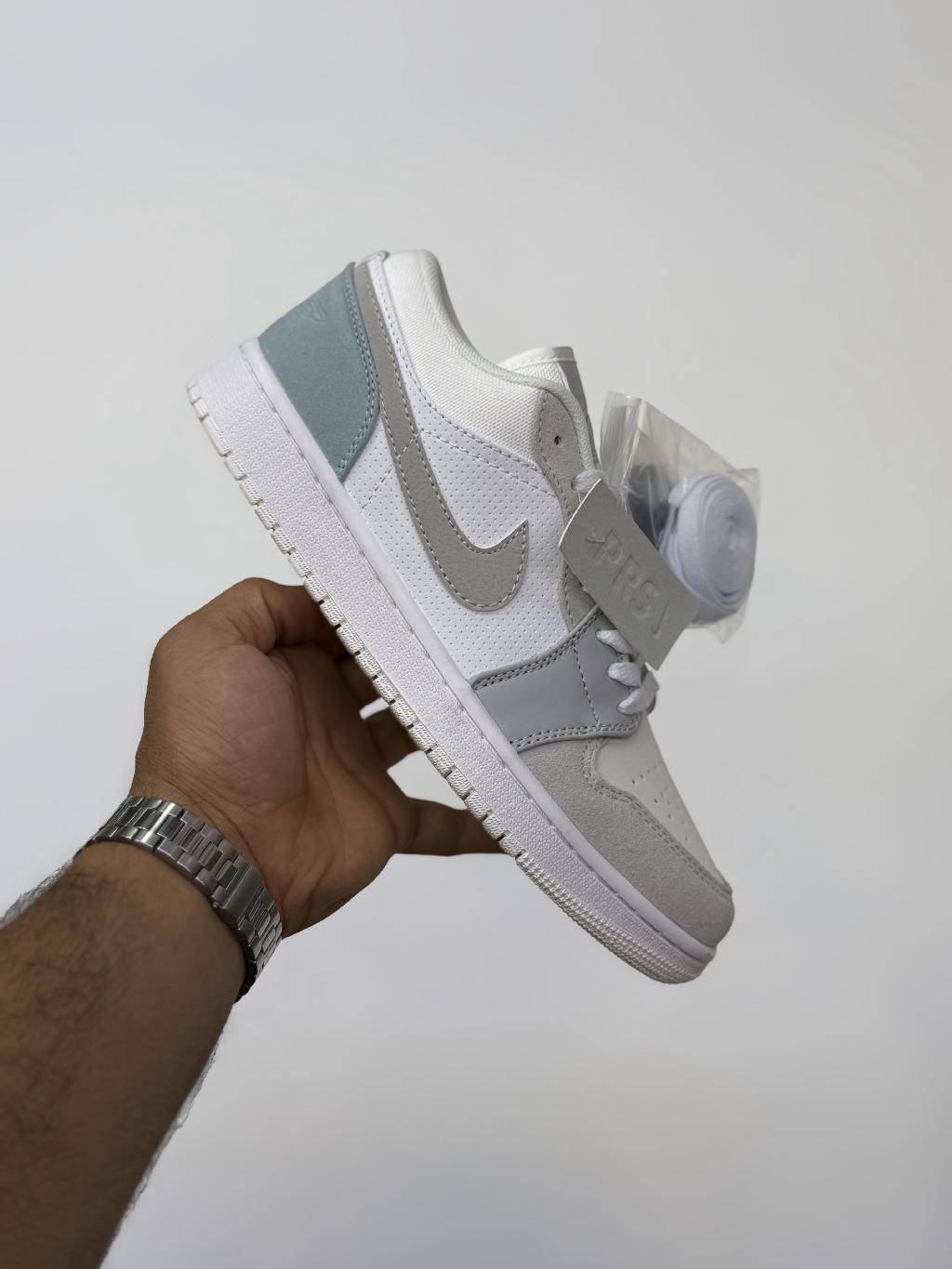 Alternative view of کتونی دخترانه نایکی جردن وان پاریس Nike Jordan 1 paris