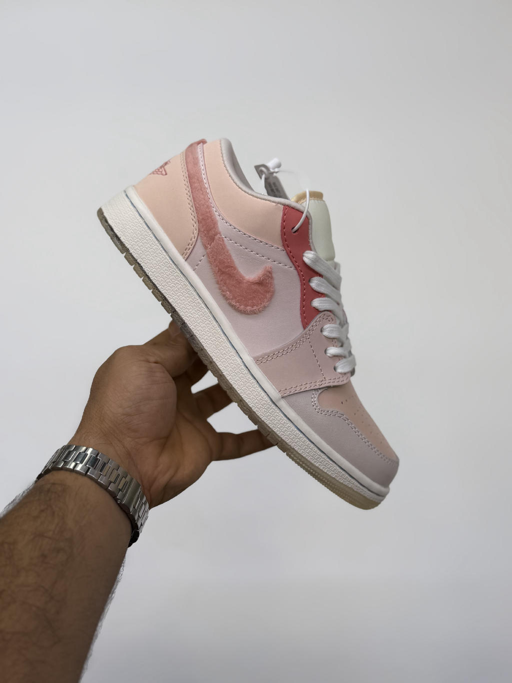 کتونی دخترانه نایکی جردن ۱ nikejordan1