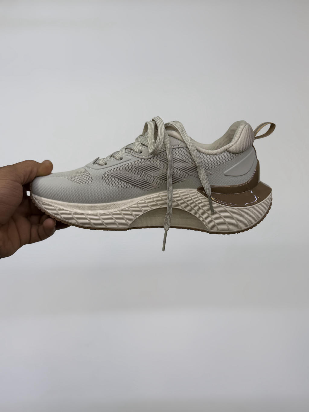 Alternative view of کتونی دخترانه آدیداس آلفا ماگما adidas Alfa magma