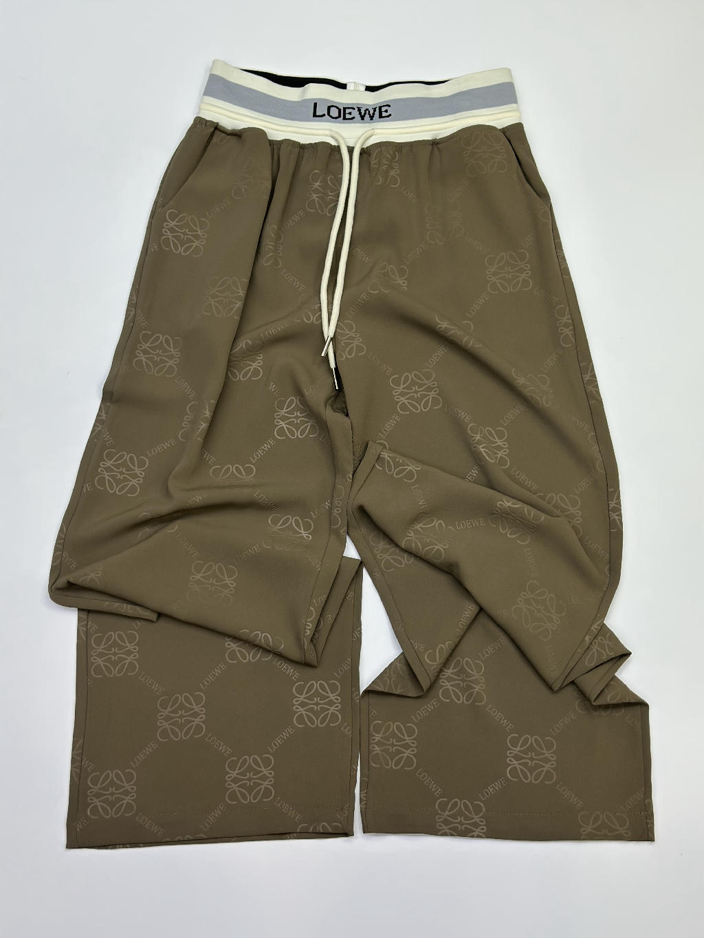 شلوار دخترانه لوهه LOEWE